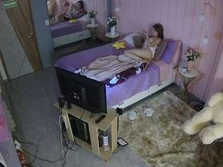 voyeurcam-casa-salsa-bedroom-2