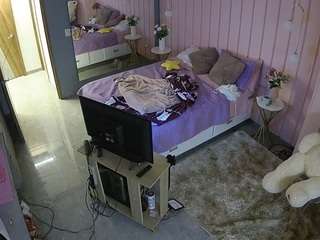 voyeurcam-casa-salsa-bedroom-2