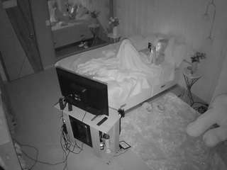 voyeurcam-casa-salsa-bedroom-2