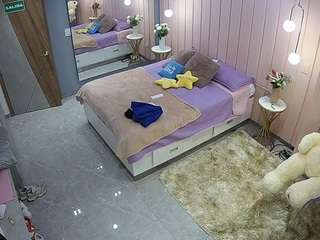 voyeurcam-casa-salsa-bedroom-2