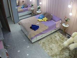 voyeurcam-casa-salsa-bedroom-2