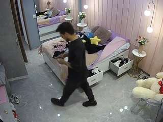 voyeurcam-casa-salsa-bedroom-2