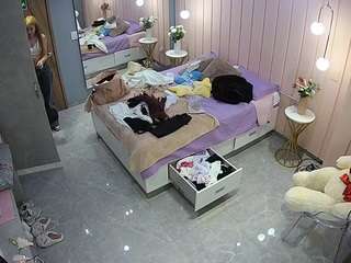 voyeurcam-casa-salsa-bedroom-2