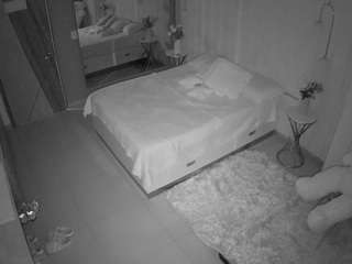 voyeurcam-casa-salsa-bedroom-2