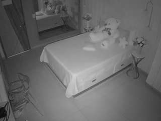 voyeurcam-casa-salsa-bedroom-2