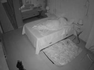 voyeurcam-casa-salsa-bedroom-2