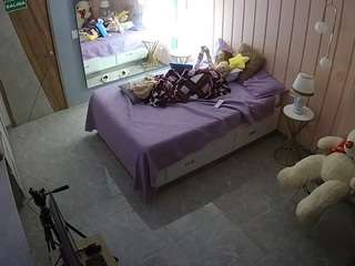 voyeurcam-casa-salsa-bedroom-2