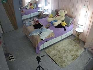 voyeurcam-casa-salsa-bedroom-2