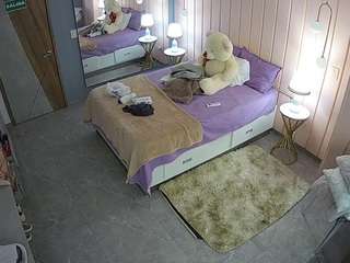 voyeurcam-casa-salsa-bedroom-2