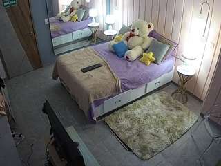 voyeurcam-casa-salsa-bedroom-2