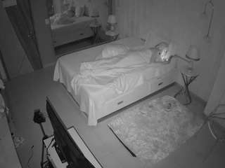 voyeurcam-casa-salsa-bedroom-2
