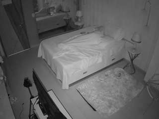 voyeurcam-casa-salsa-bedroom-2