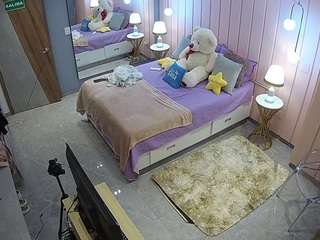 voyeurcam-casa-salsa-bedroom-2