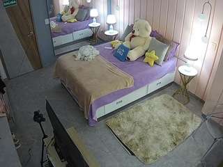 voyeurcam-casa-salsa-bedroom-2