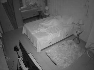 voyeurcam-casa-salsa-bedroom-2