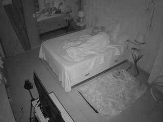 voyeurcam-casa-salsa-bedroom-2