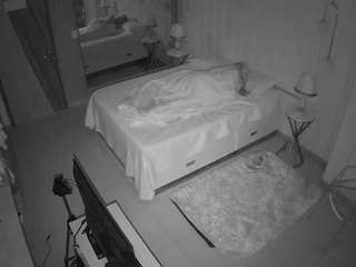voyeurcam-casa-salsa-bedroom-2