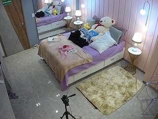 voyeurcam-casa-salsa-bedroom-2