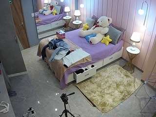 voyeurcam-casa-salsa-bedroom-2