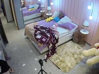 voyeurcam-casa-salsa-bedroom-2