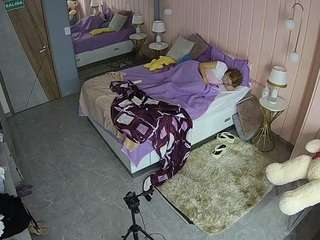 voyeurcam-casa-salsa-bedroom-2
