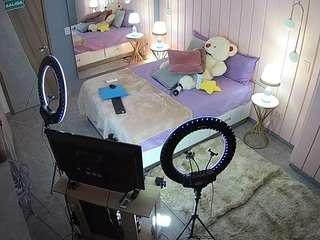 voyeurcam-casa-salsa-bedroom-2