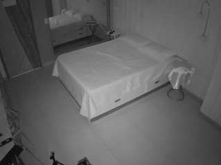 voyeurcam-casa-salsa-bedroom-2