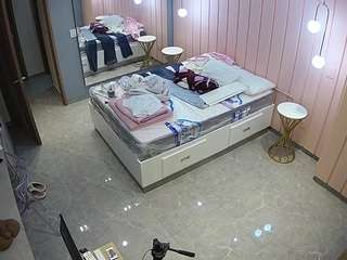 voyeurcam-casa-salsa-bedroom-2