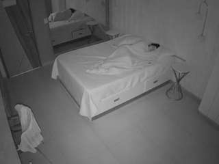 voyeurcam-casa-salsa-bedroom-2