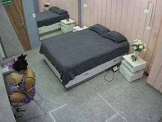 voyeurcam-casa-salsa-bedroom-2