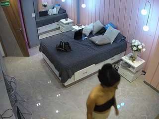 voyeurcam-casa-salsa-bedroom-2