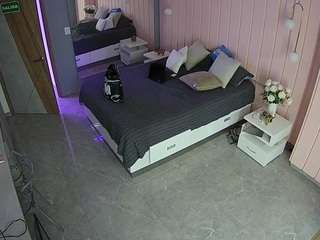 voyeurcam-casa-salsa-bedroom-2