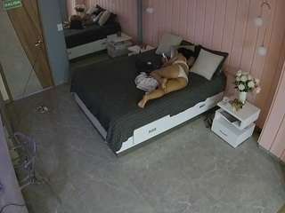 voyeurcam-casa-salsa-bedroom-2