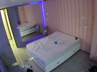 voyeurcam-casa-salsa-bedroom-2