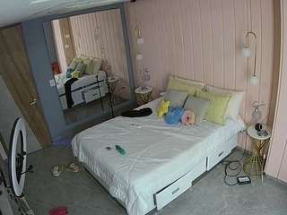 voyeurcam-casa-salsa-bedroom-2