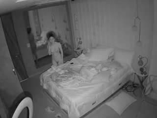 Questo modello è in diretta ora. voyeurcam-casa-salsa-bedroom-2