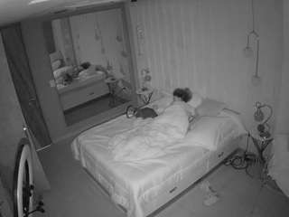 voyeurcam-casa-salsa-bedroom-2
