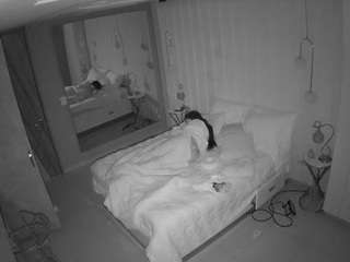 voyeurcam-casa-salsa-bedroom-2