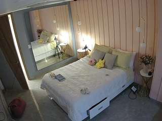 voyeurcam-casa-salsa-bedroom-2