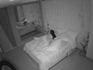 voyeurcam-casa-s... Live Webcam on CamSoda