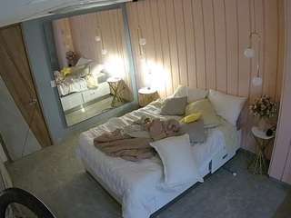 voyeurcam-casa-salsa-bedroom-2