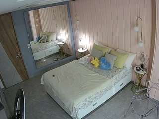 voyeurcam-casa-salsa-bedroom-2