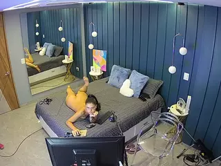 Casa Salsa Bedroom 2's Live Sex Cam Show