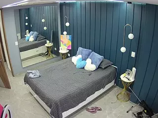 Casa Salsa Bedroom 2's Live Sex Cam Show