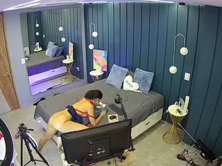 Casa Salsa Bedroom 2's Live Sex Cam Show