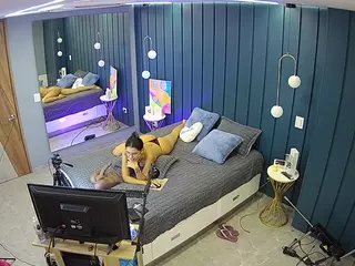 Casa Salsa Bedroom 2's Live Sex Cam Show