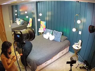 Casa Salsa Bedroom 2's Live Sex Cam Show