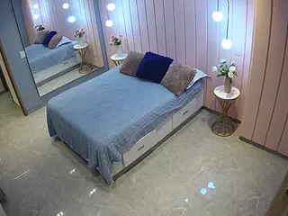 Casa Salsa Bedroom 2's Live Sex Cam Show