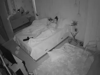 Casa Salsa Bedroom 2's Live Sex Cam Show