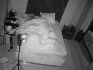 Adult Videochat camsoda voyeurcam-casa-salsa-bedroom-3